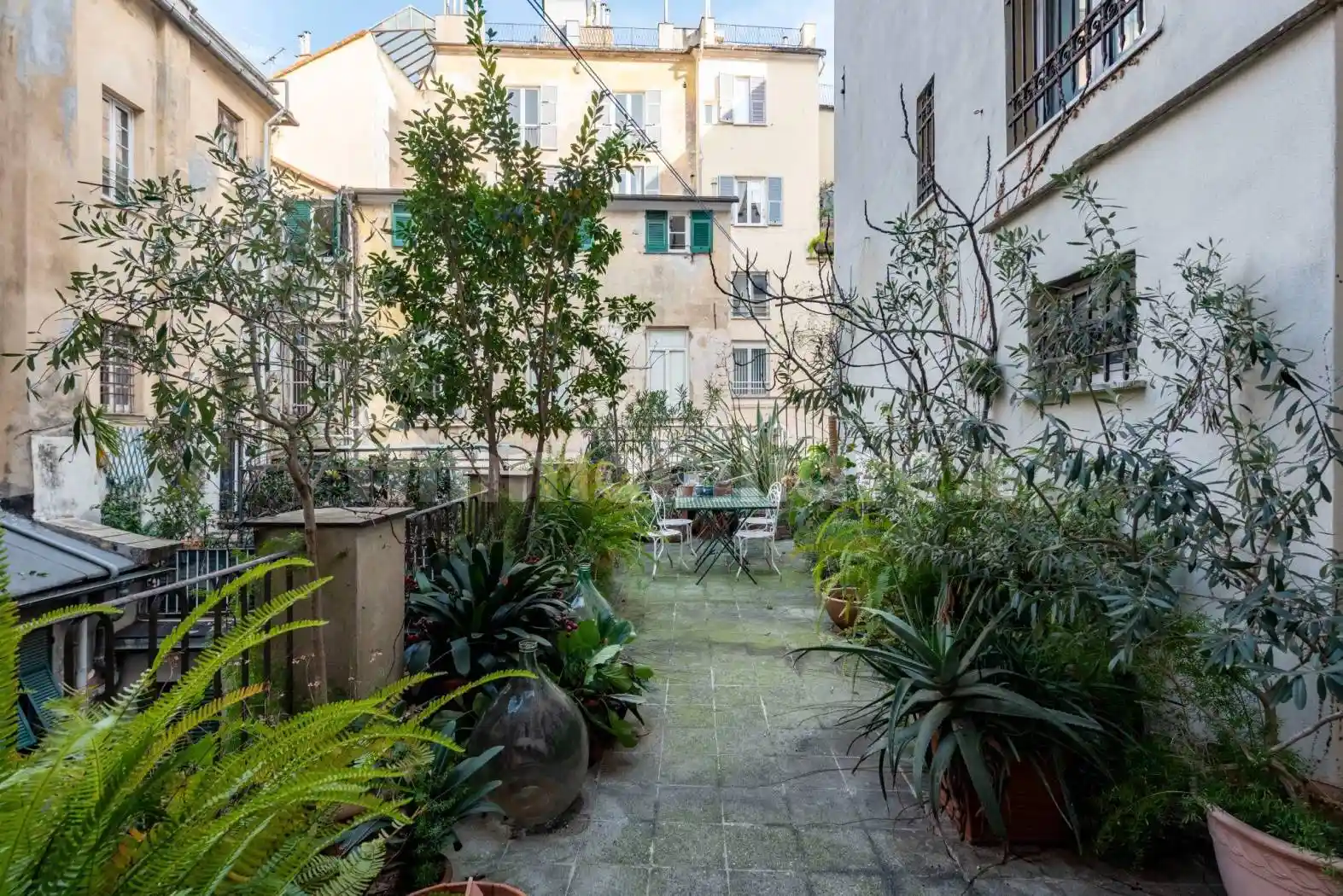 Appartamento in vendita a Genova