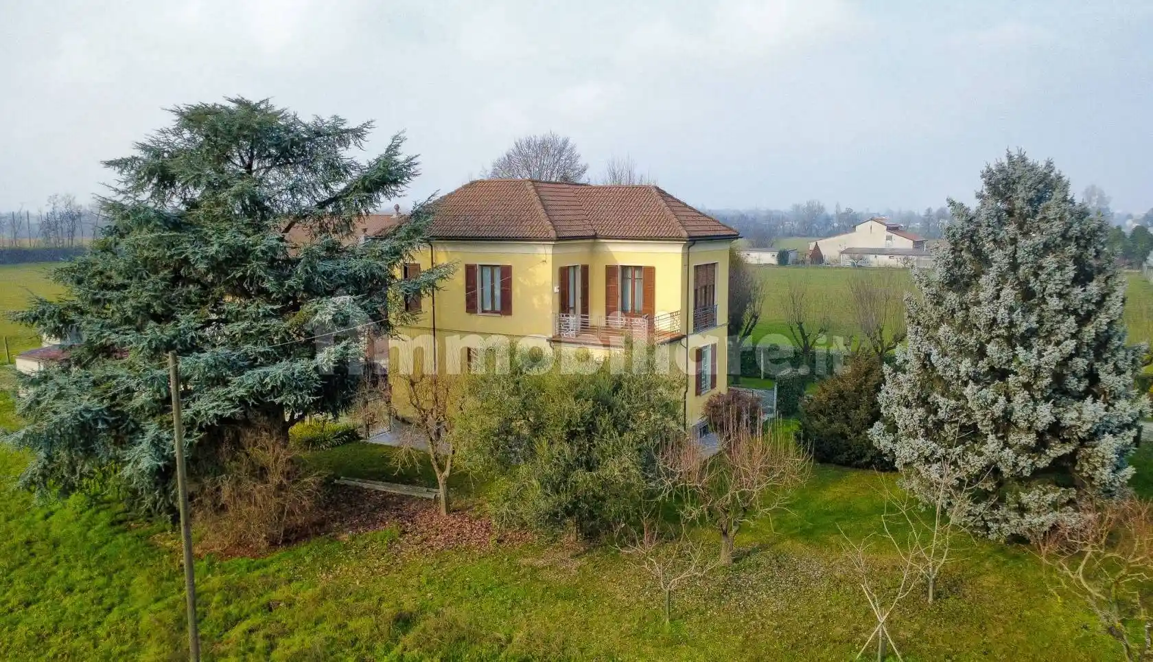 Rustico - Casale in vendita a Tortona