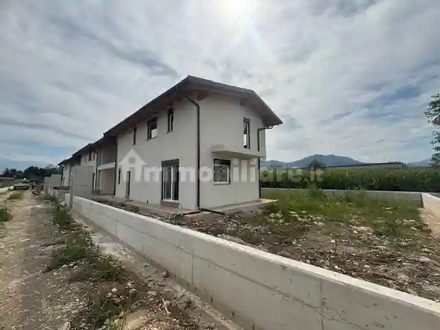 Villetta a schiera - foto 2