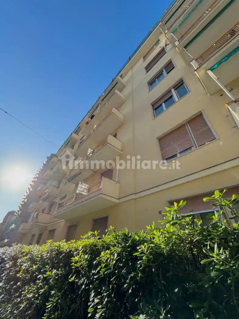 Appartamento in vendita a Genova