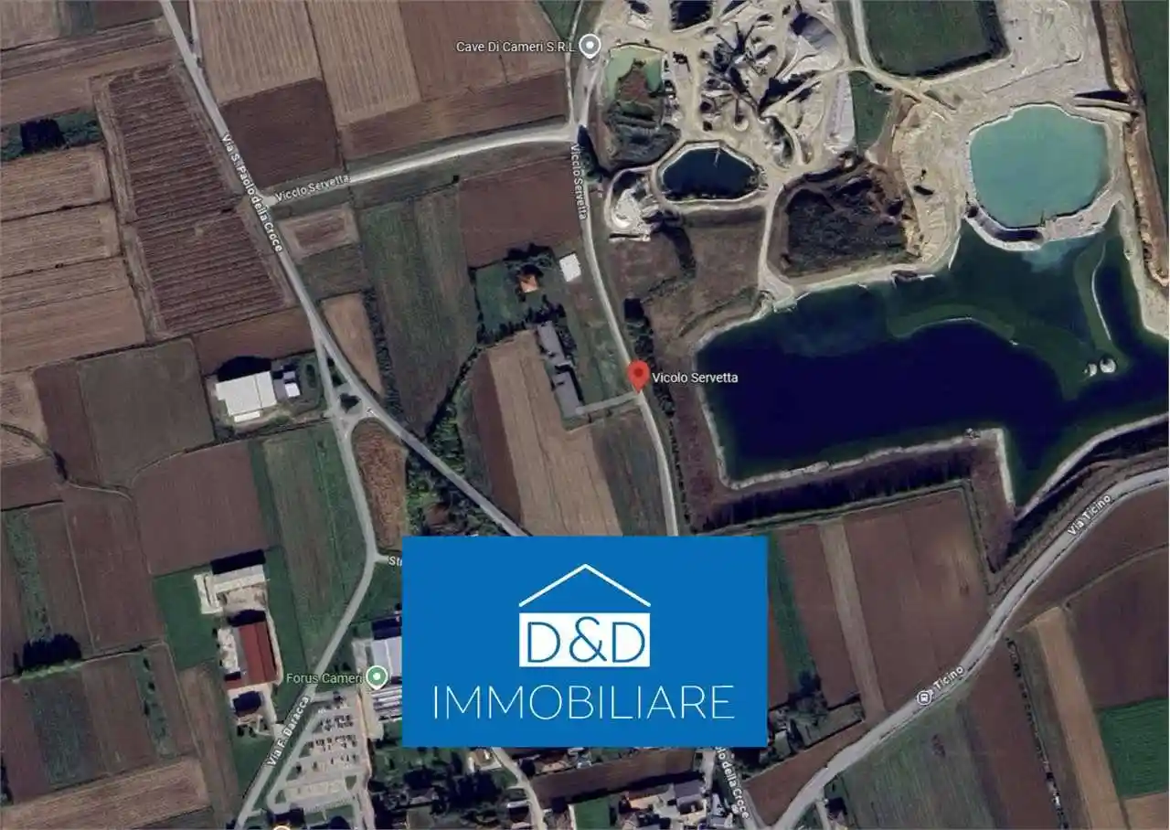 Palazzo - Stabile in vendita a Cameri