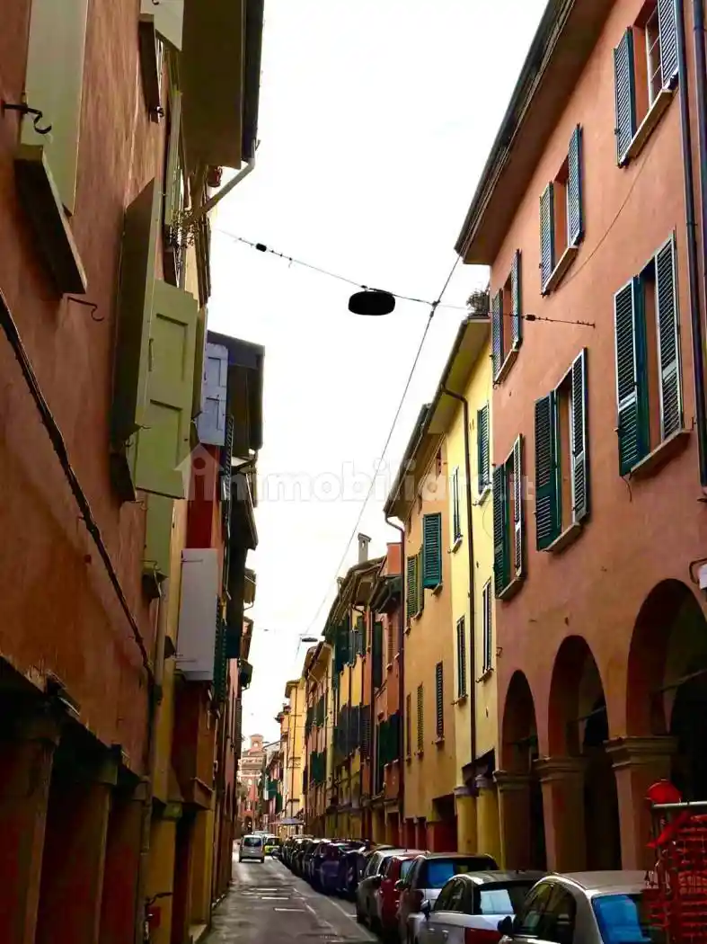 Appartamento in affitto a Bologna