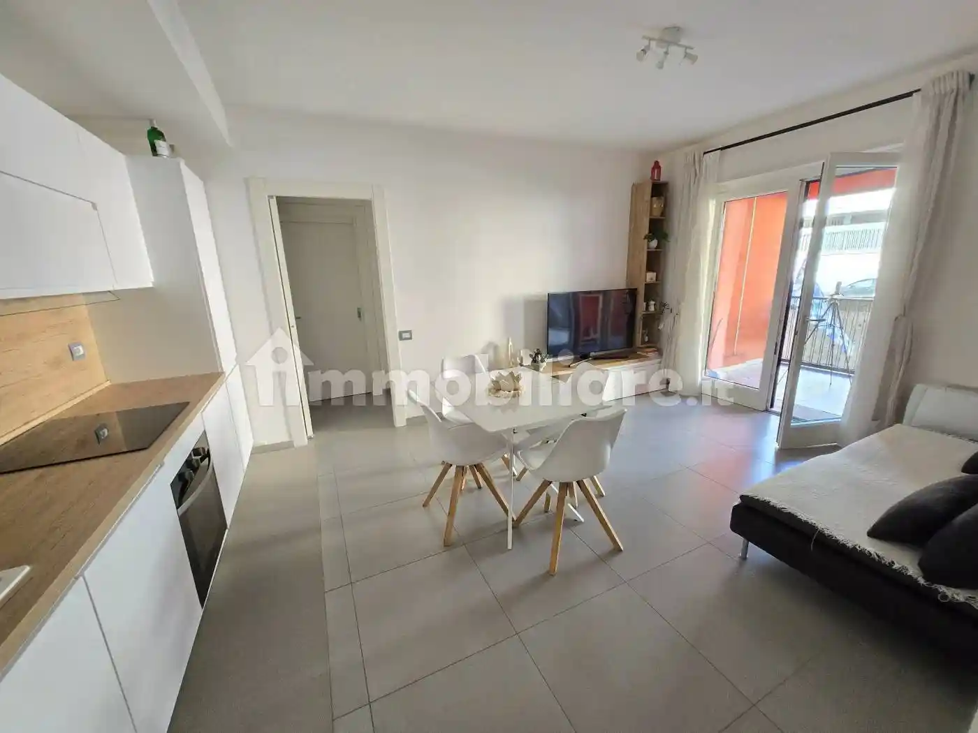 Appartamento in vendita a Napoli