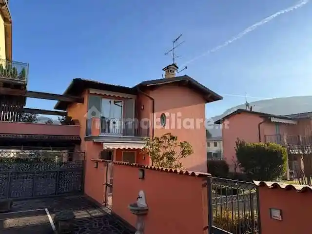 Villa in vendita a Botticino