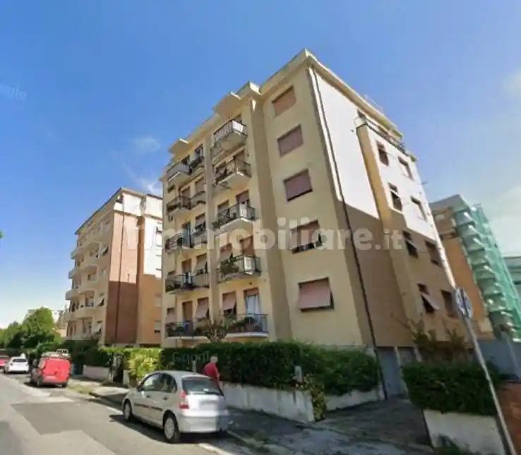 Appartamento in vendita a Livorno