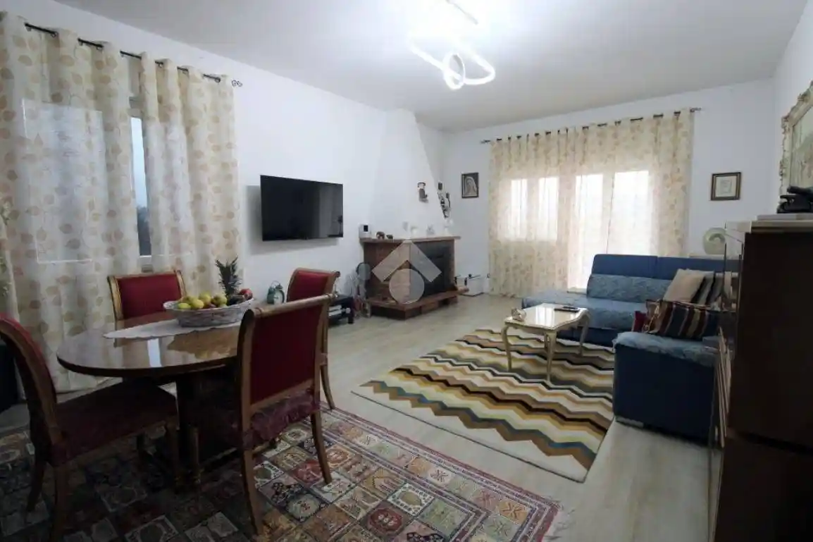 Villa in vendita a Montopoli di Sabina