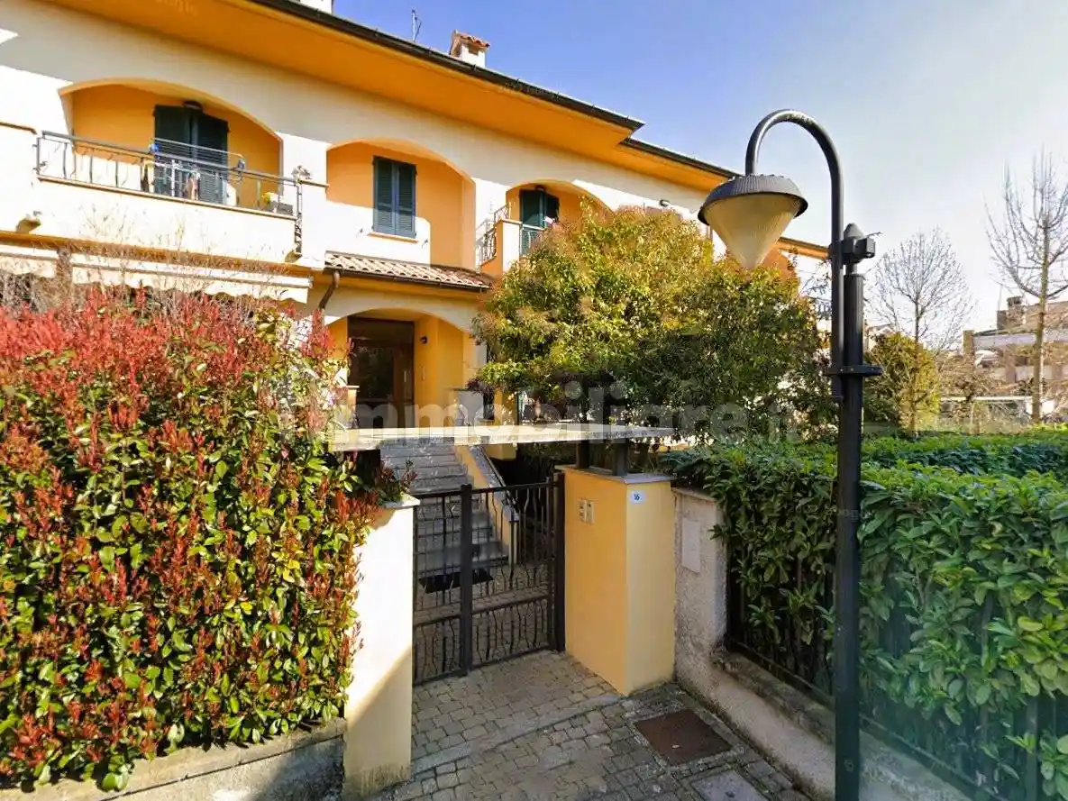 Appartamento in vendita a Giussago