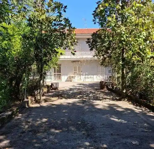 Villa in vendita a Anagni
