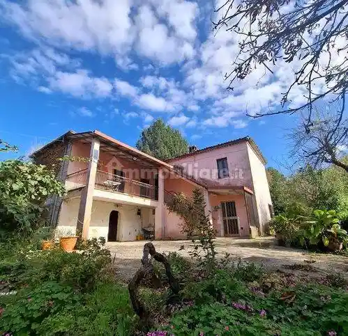 Villa in vendita a Ferentino