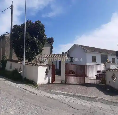 Villa in vendita a Ferentino