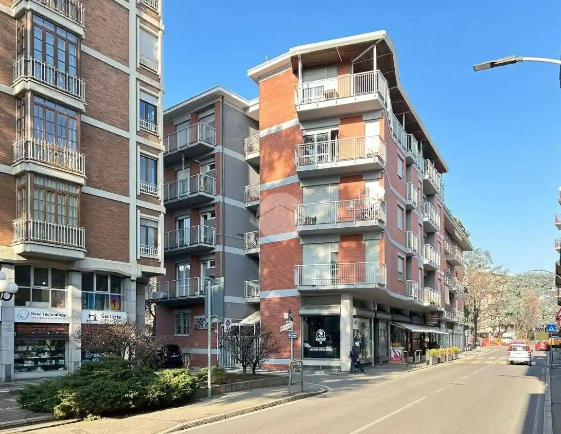 Appartamento in vendita a Seregno