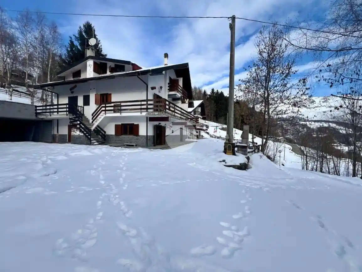 Casa indipendente in vendita a Viù