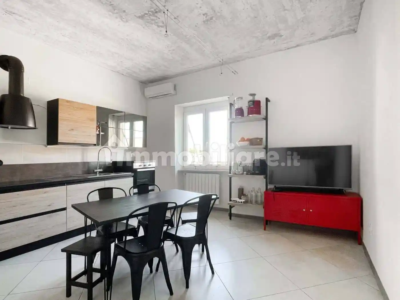 Appartamento in vendita a Ladispoli