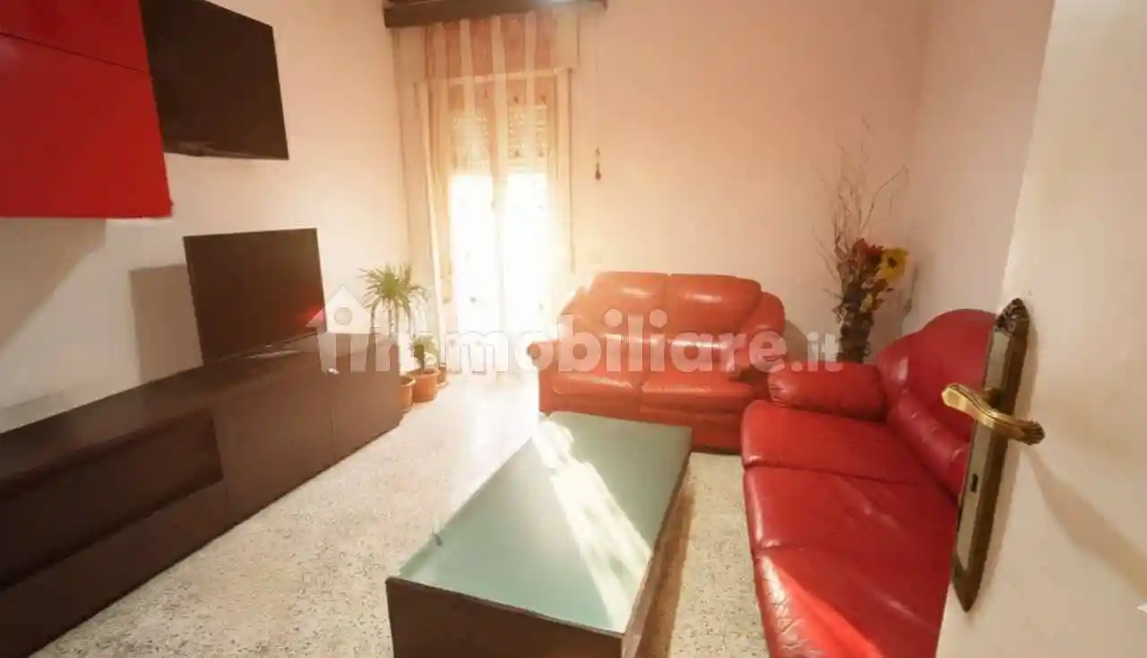 Appartamento in vendita a Piacenza