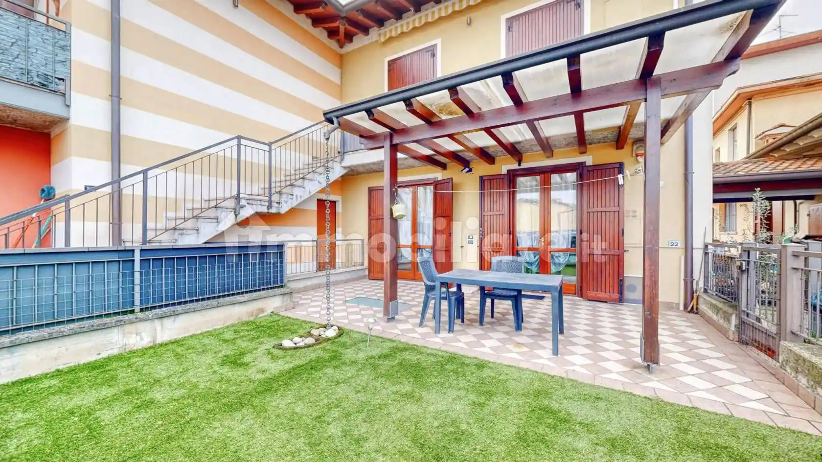 Appartamento in vendita a Urago d'Oglio