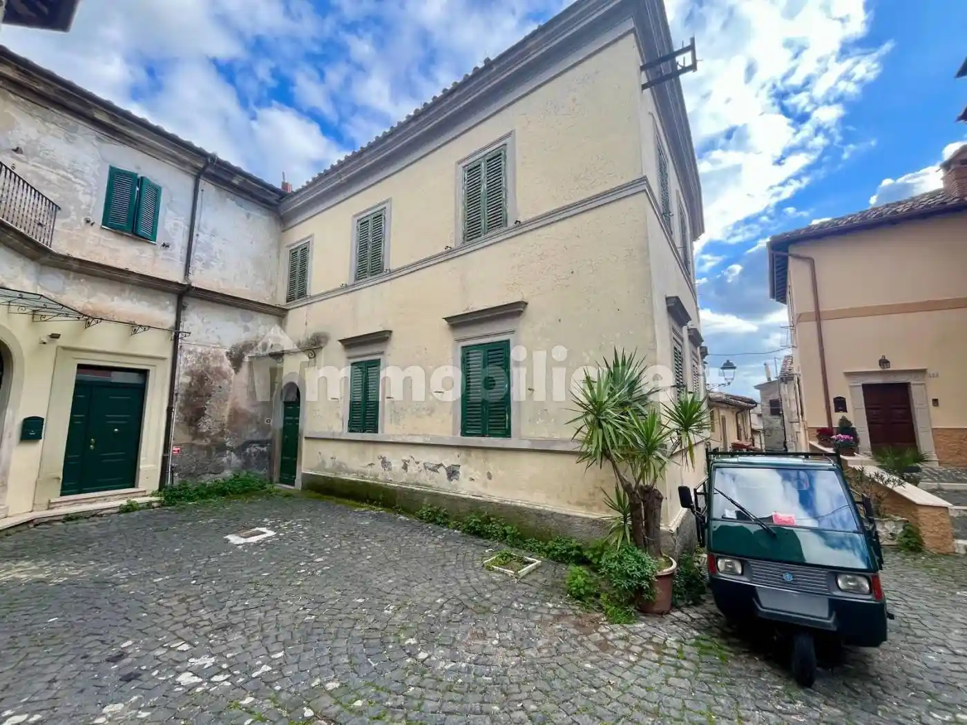 Casa indipendente in vendita a Palombara Sabina