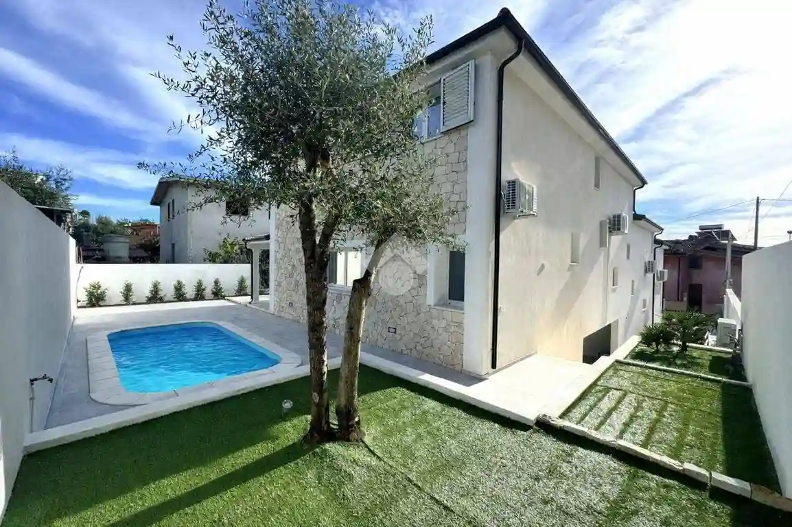 Villetta a schiera - foto 2