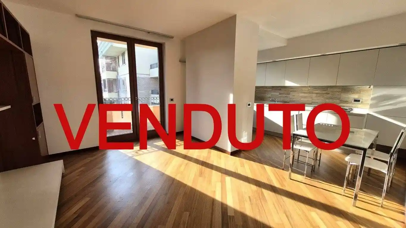 Appartamento in vendita a Arese