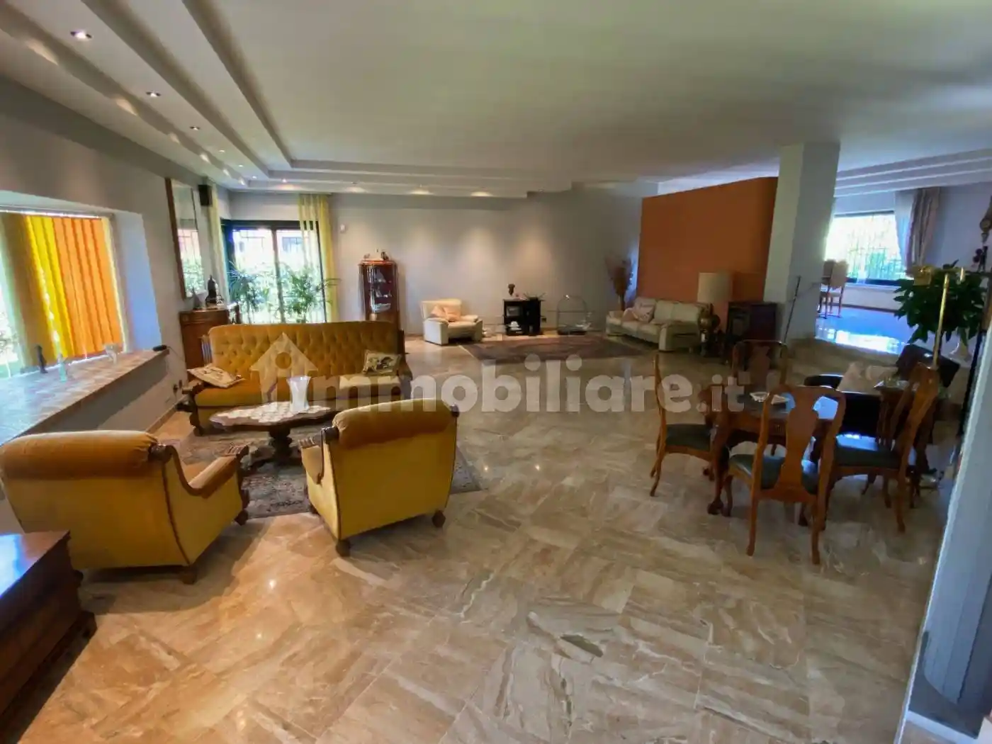 Villa in vendita a Pomezia