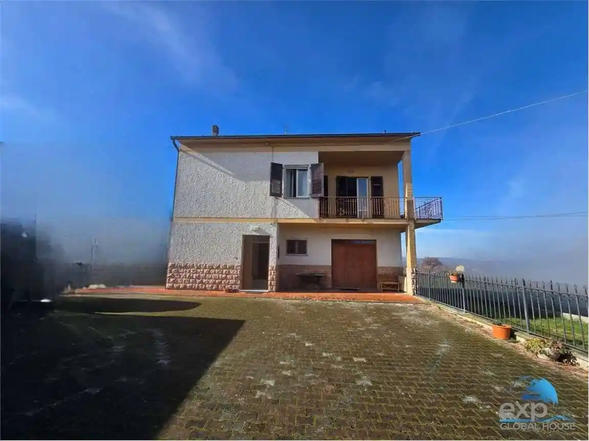 Casa indipendente in vendita a Montefalco
