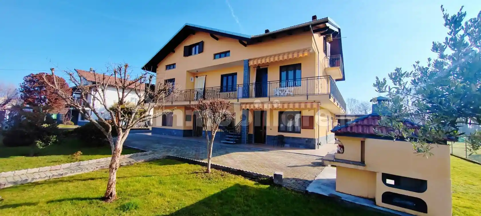 Villa in vendita a Cossato