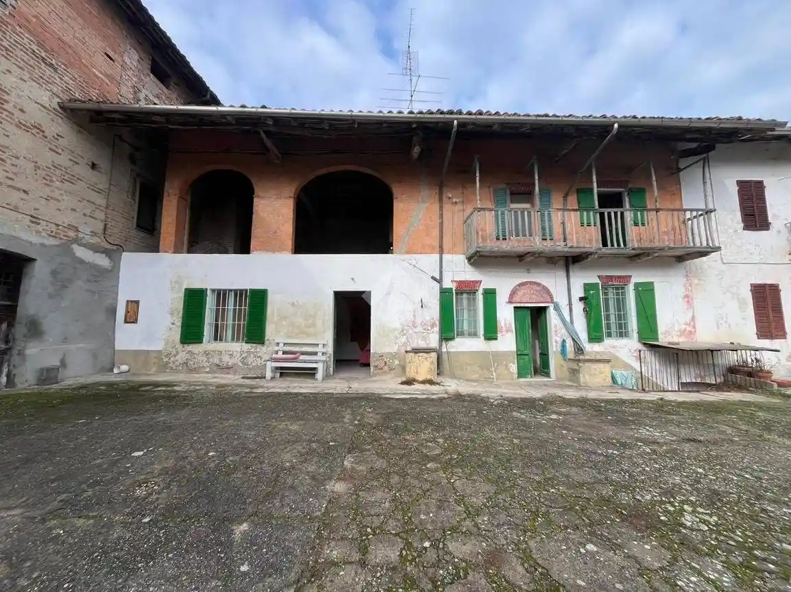 Casa indipendente in vendita a Villamiroglio