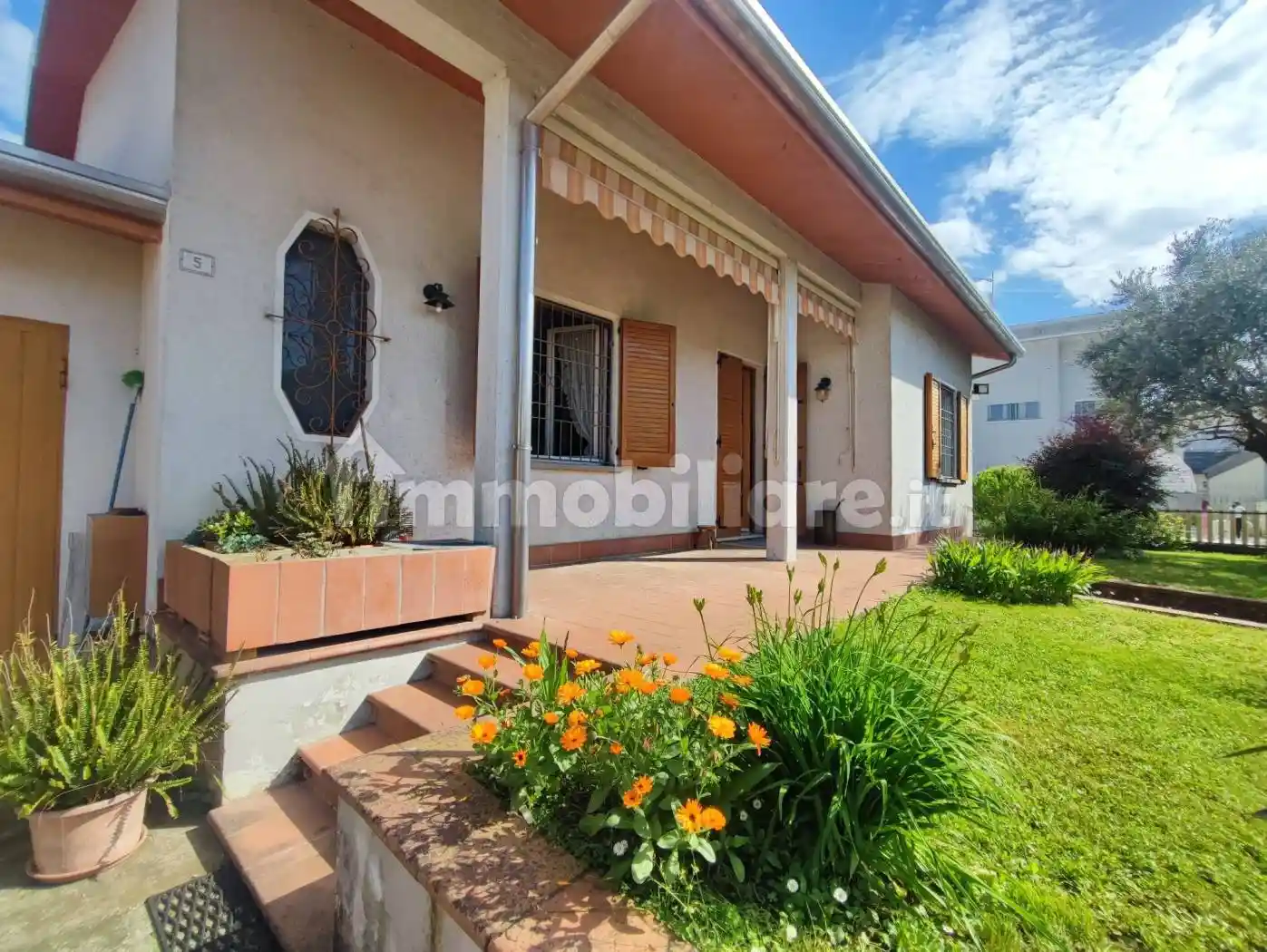 Villa in vendita a Viadana