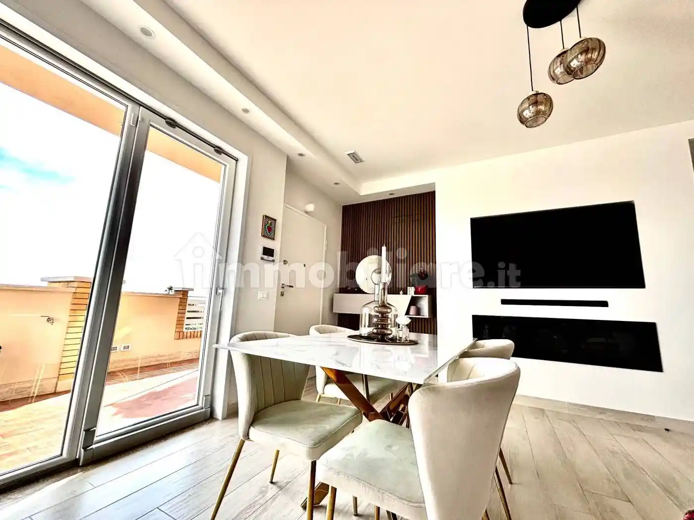 Appartamento in vendita a Pomezia