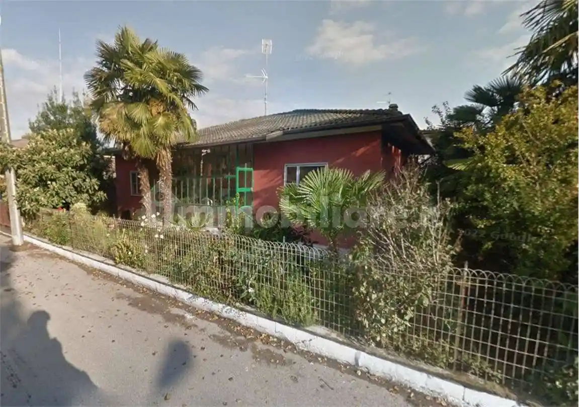 Villa in vendita a San Daniele Po