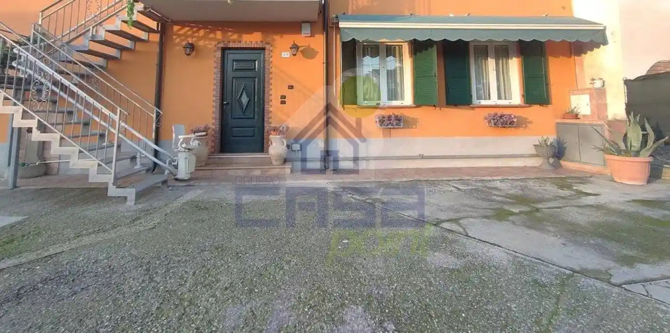 Appartamento in vendita a Scandolara Ravara