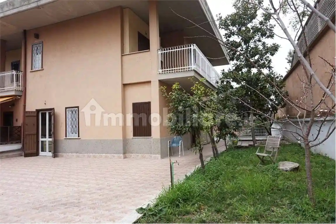 Villa in vendita a Roma