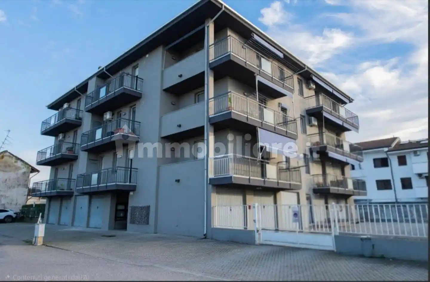 Appartamento in vendita a Novara