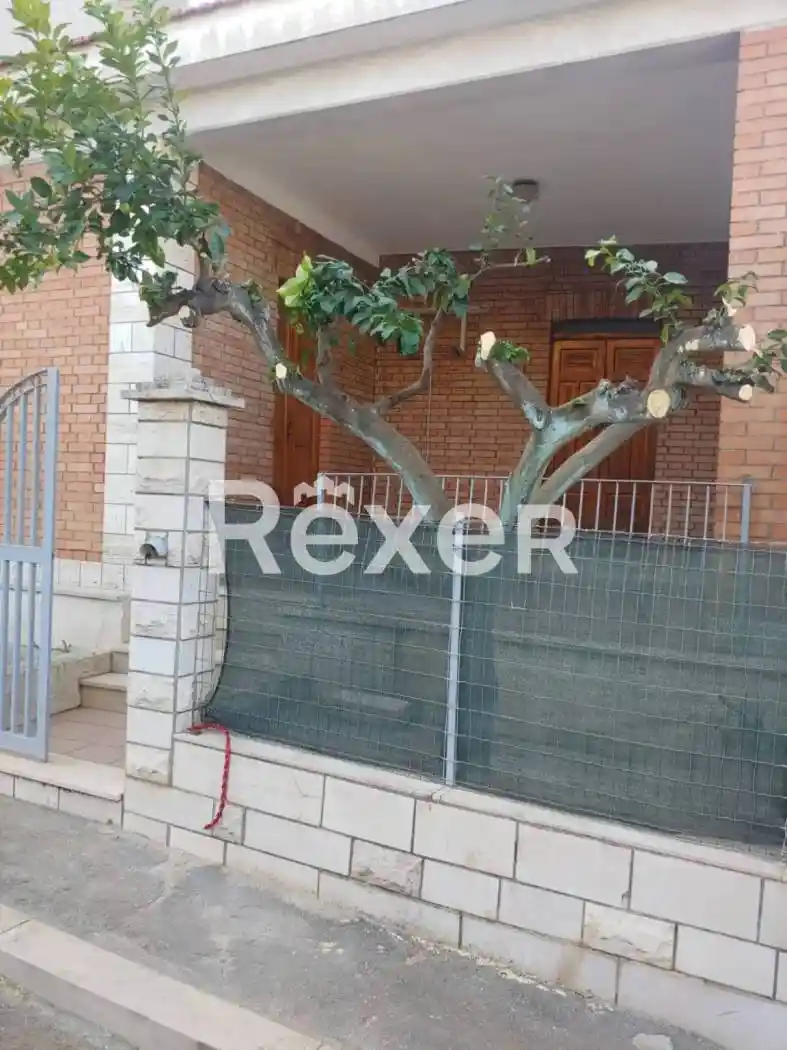 Villa in vendita a Poggio Imperiale