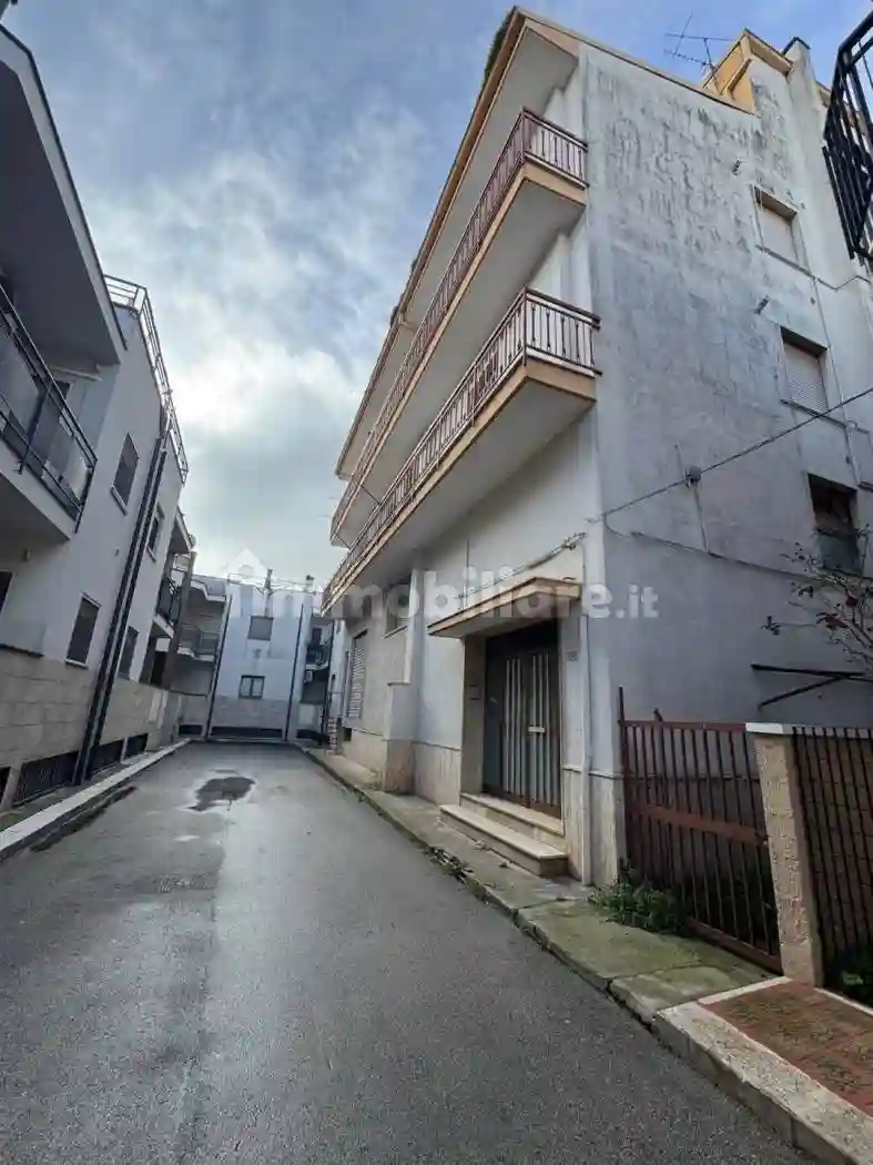 Palazzo - Edificio - foto 2