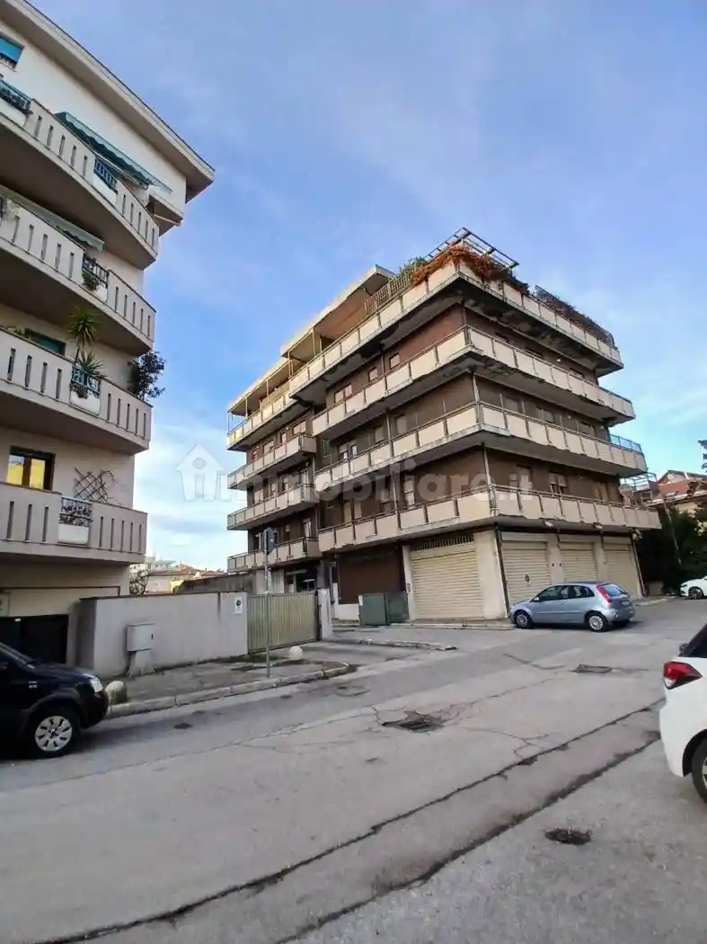 Appartamento in vendita a Pescara