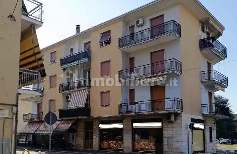 Appartamento in vendita a Limbiate