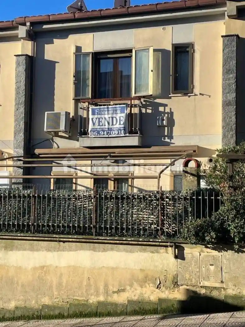 Villetta a schiera in vendita a Rocca Priora