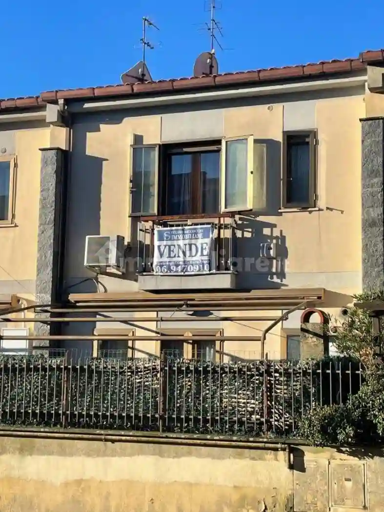 Villetta a schiera - foto 2