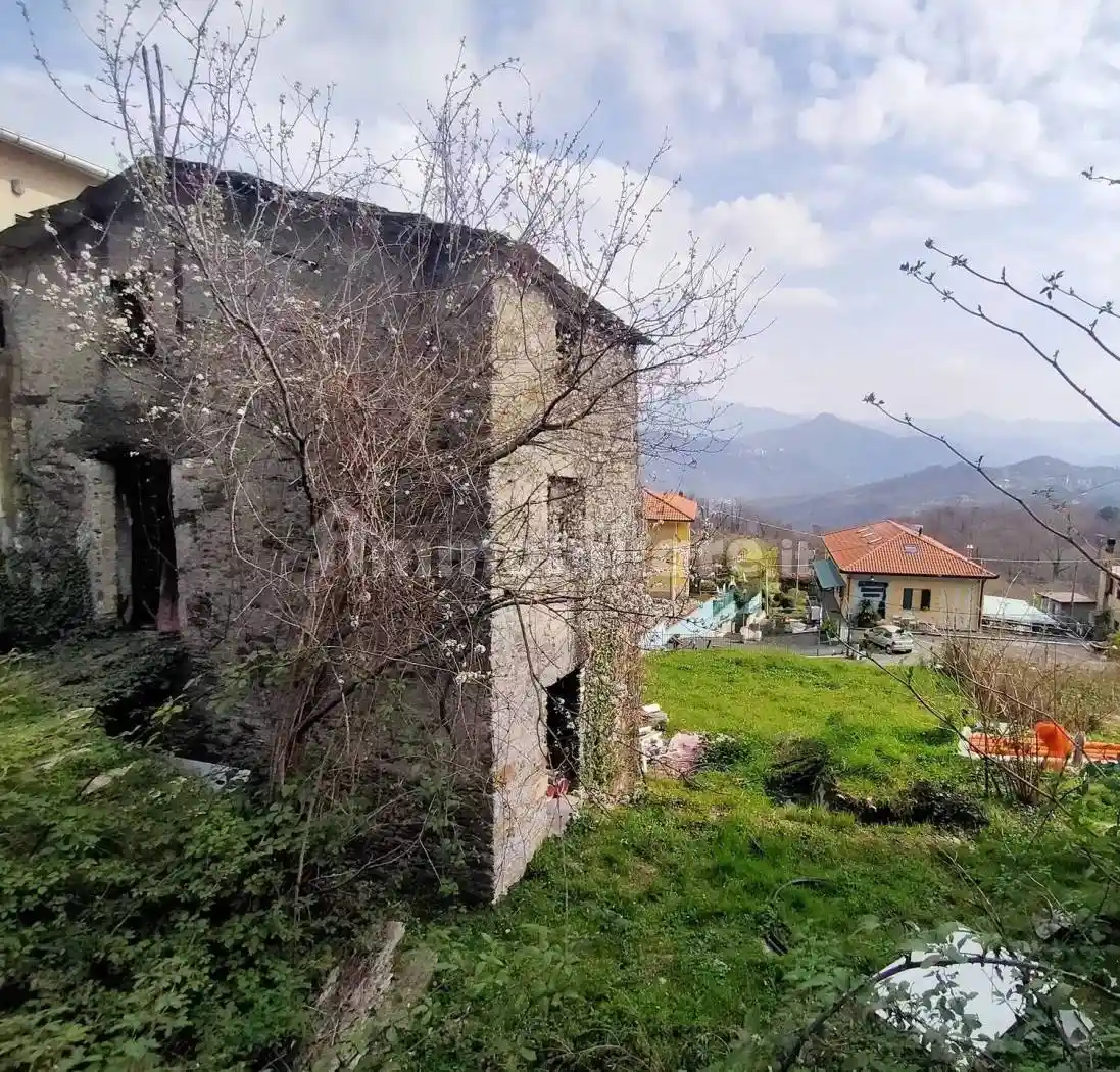 Rustico - Casale in vendita a San Colombano Certenoli