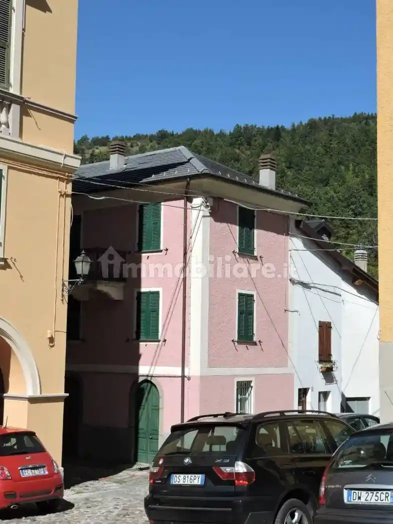 Villa in vendita a Santo Stefano d'Aveto