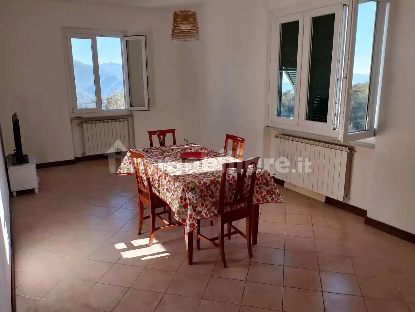 Appartamento in affitto a San Colombano Certenoli