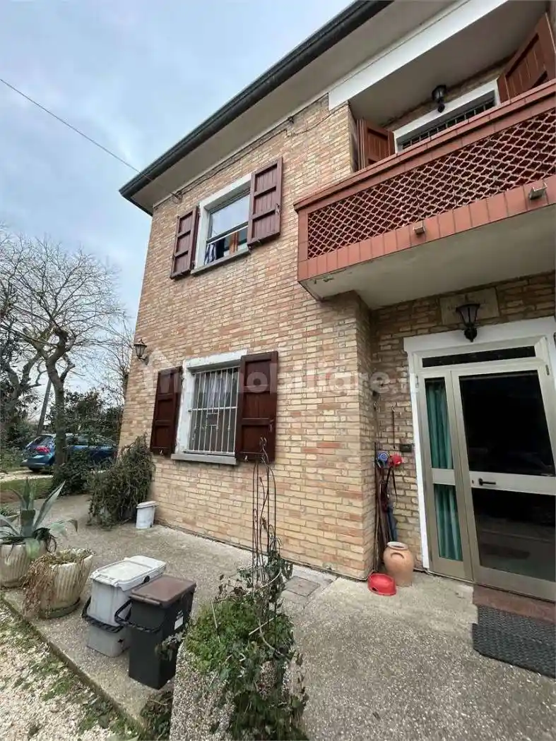 Villa in vendita a Alfonsine