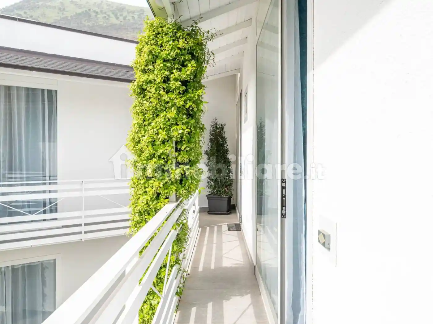 Palazzo - Edificio in vendita a Palermo