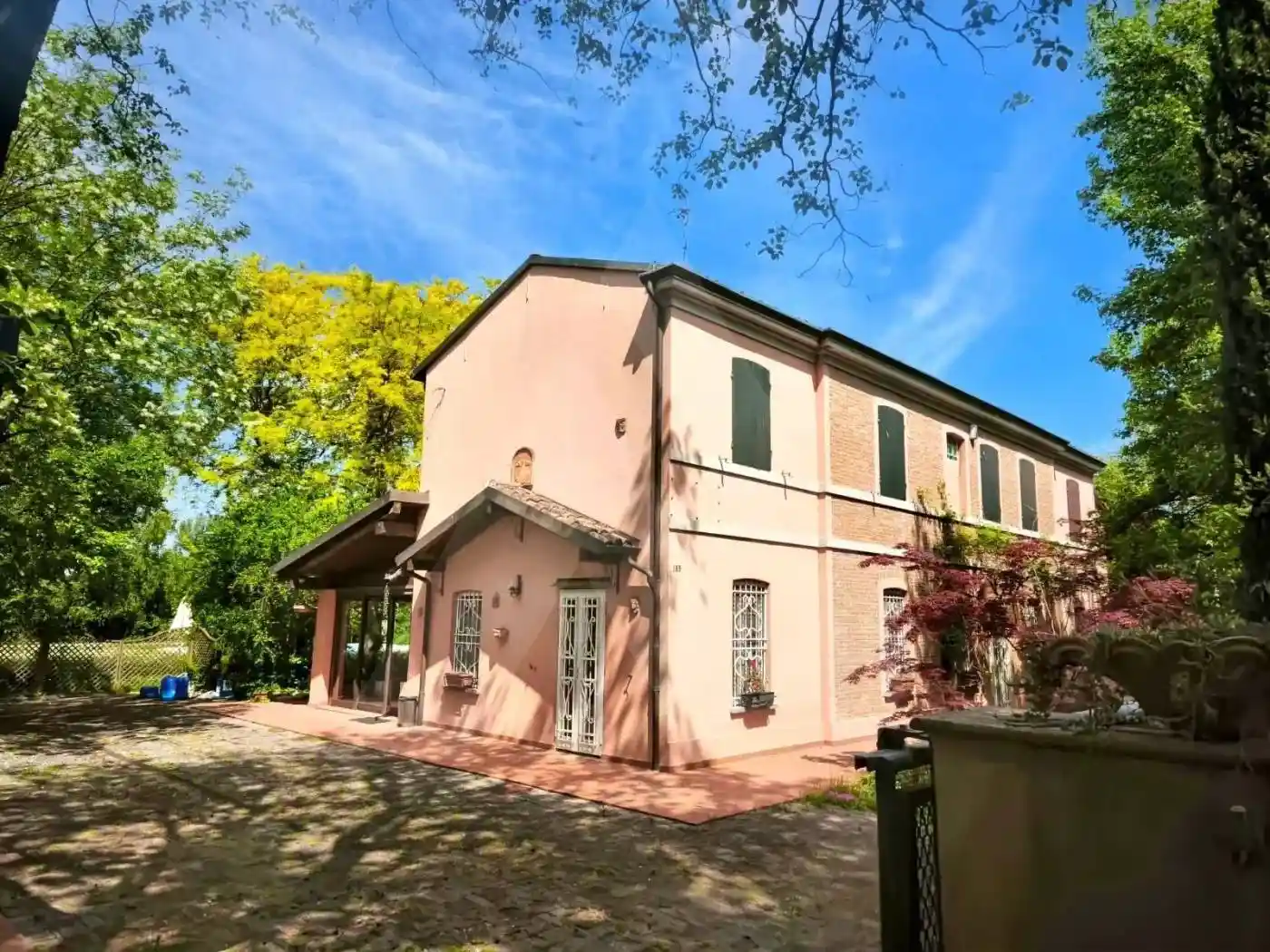 Villa in vendita a Forlì