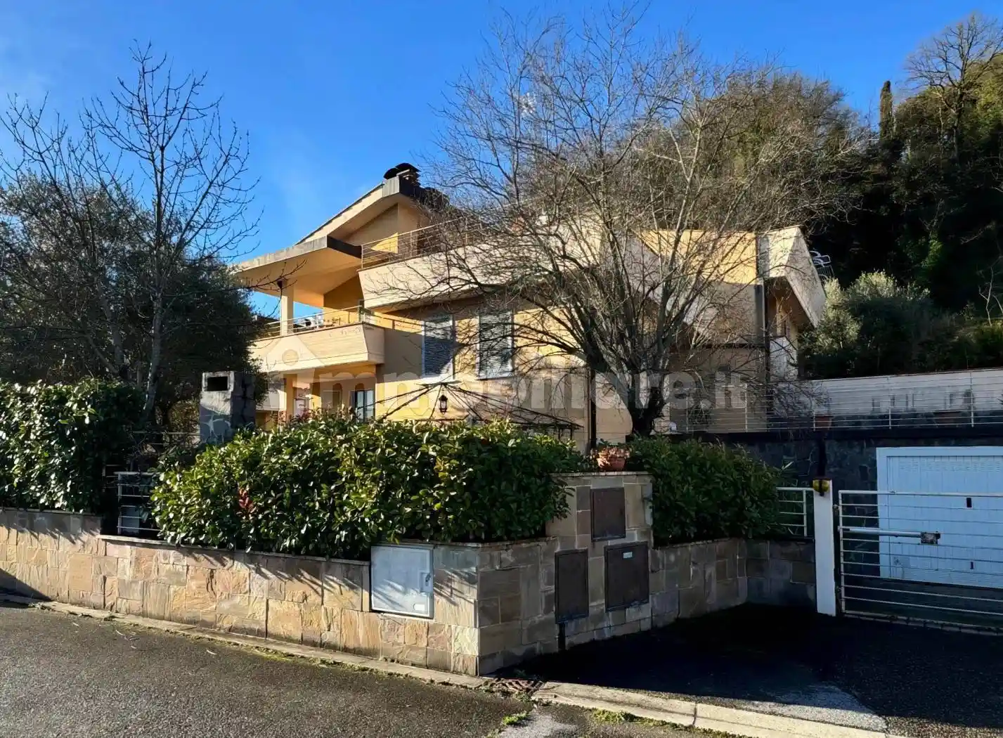 Casa indipendente in vendita a Figline e Incisa Valdarno