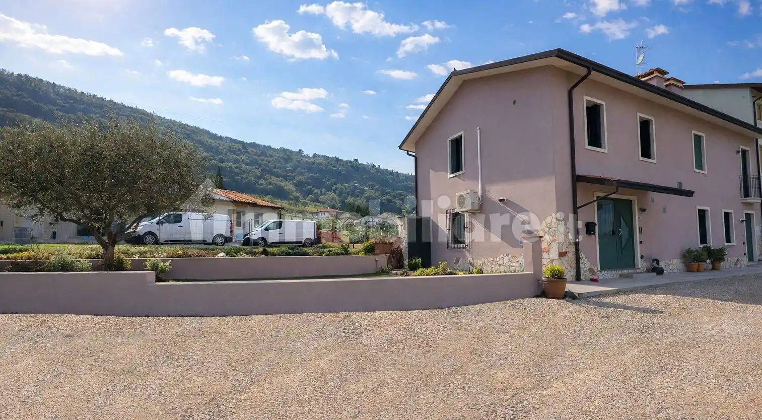 Casa indipendente in vendita a Brendola