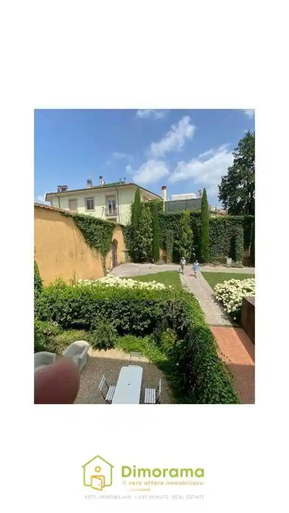 Appartamento in vendita a Lucca