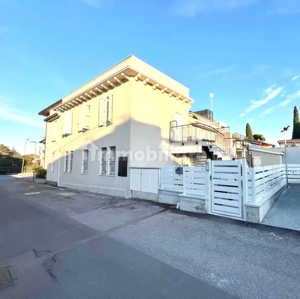 Villetta a schiera in affitto a Desenzano del Garda