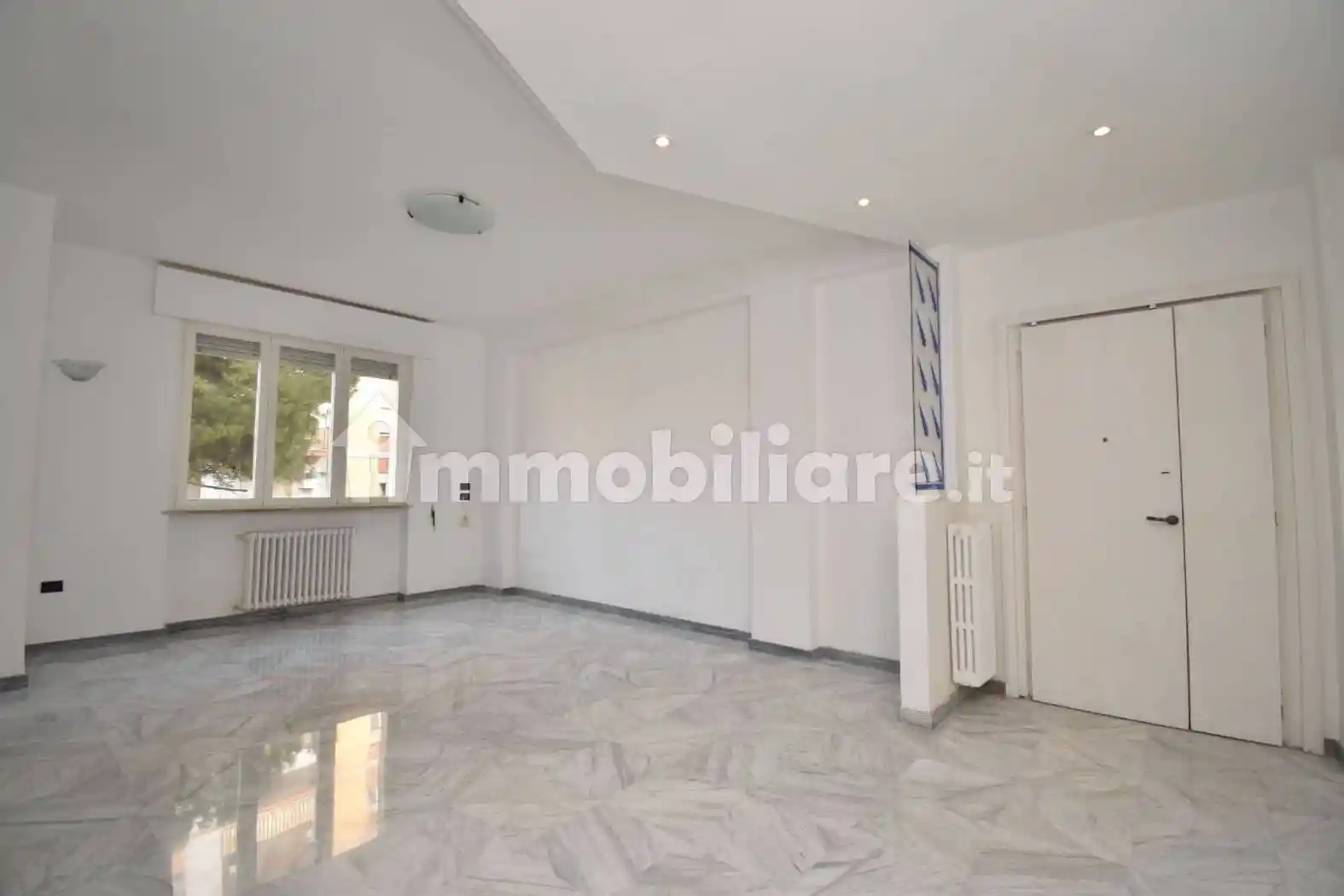 Appartamento in vendita a Brindisi