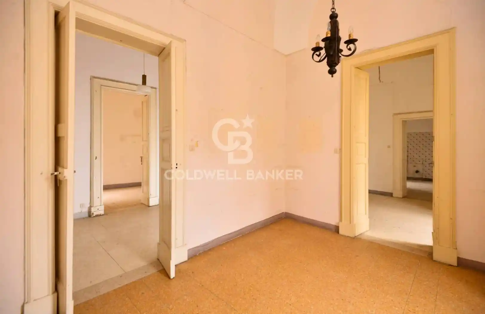 Palazzo - Edificio in vendita a Lecce